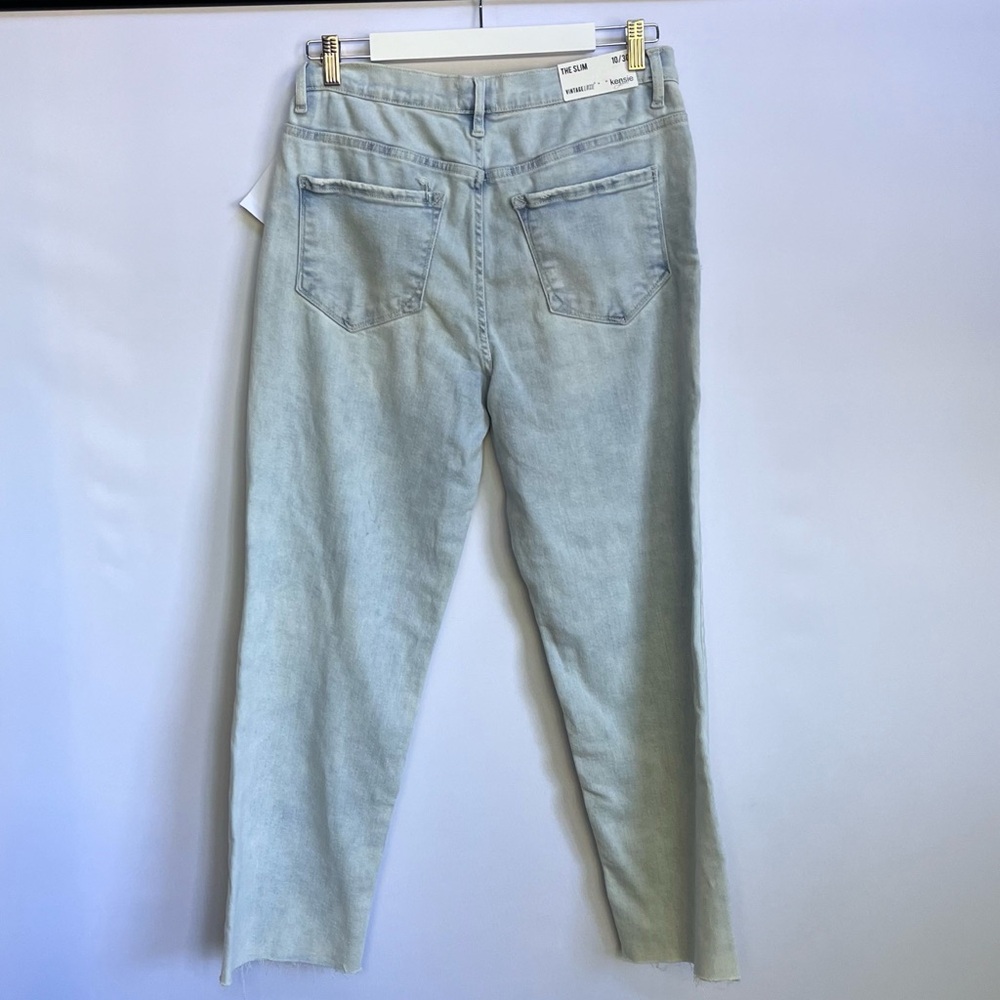 NWT Kensie High Waist Slim Straight Leg Jeans In Perth W/ Destruction size 10 - Picture 6 of 8